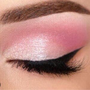 🩷⚡️Sushi Flower Satin Mac Eyeshadow